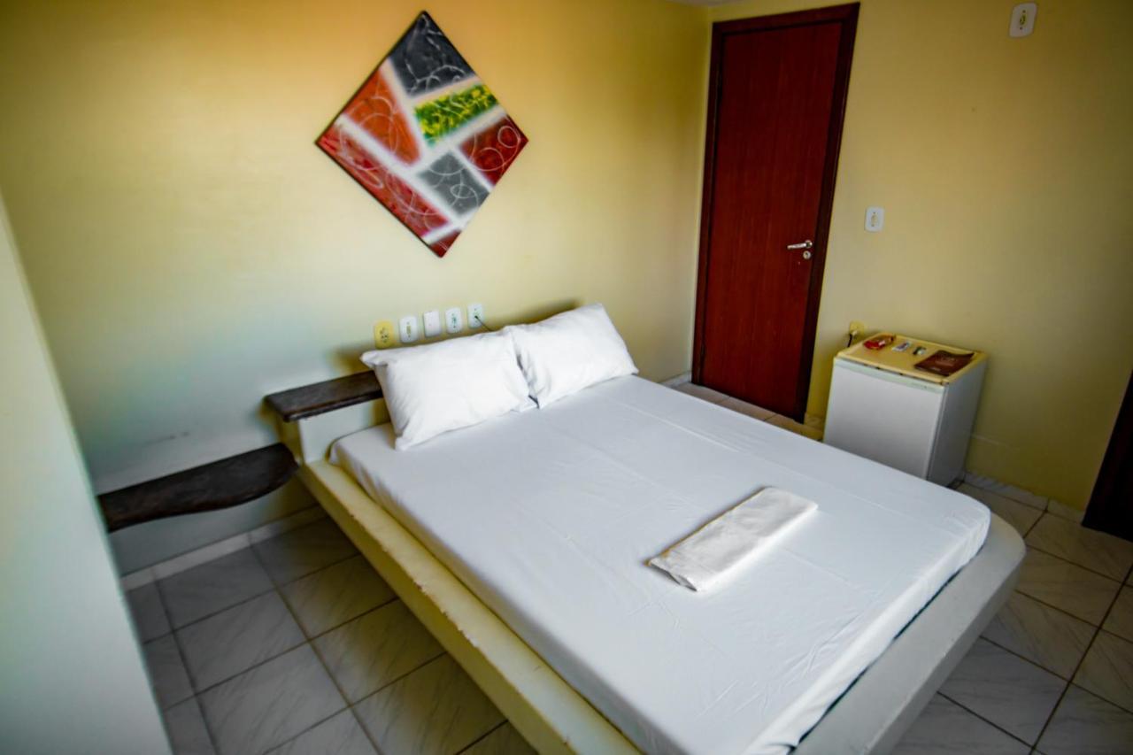 Hotel Piramide Pituba - Av Paulo VI Salvador Eksteriør billede